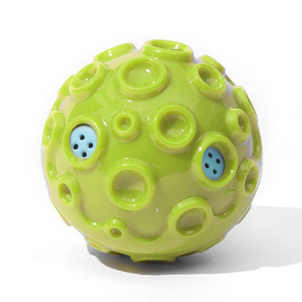squeaky-ball-tpr-grass-green